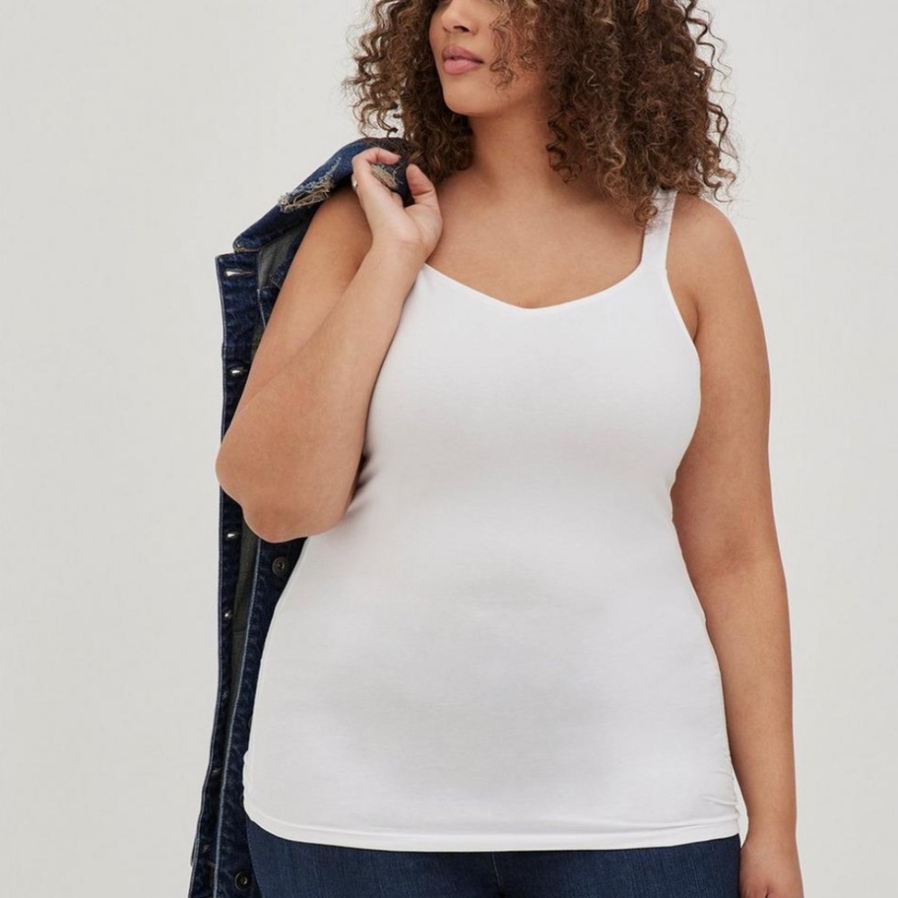 Torrid - Foxy Wide Strap White Fitted Cotton V-neck Sleeveless Tank Top - 4x
